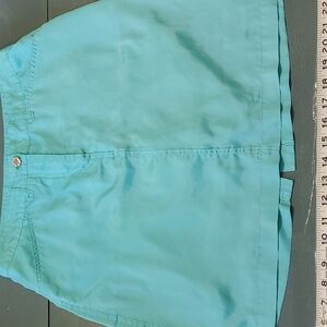 DAILY SPORTS, WOMEN'S SKORT. Size 6. Blue 4 pockets.